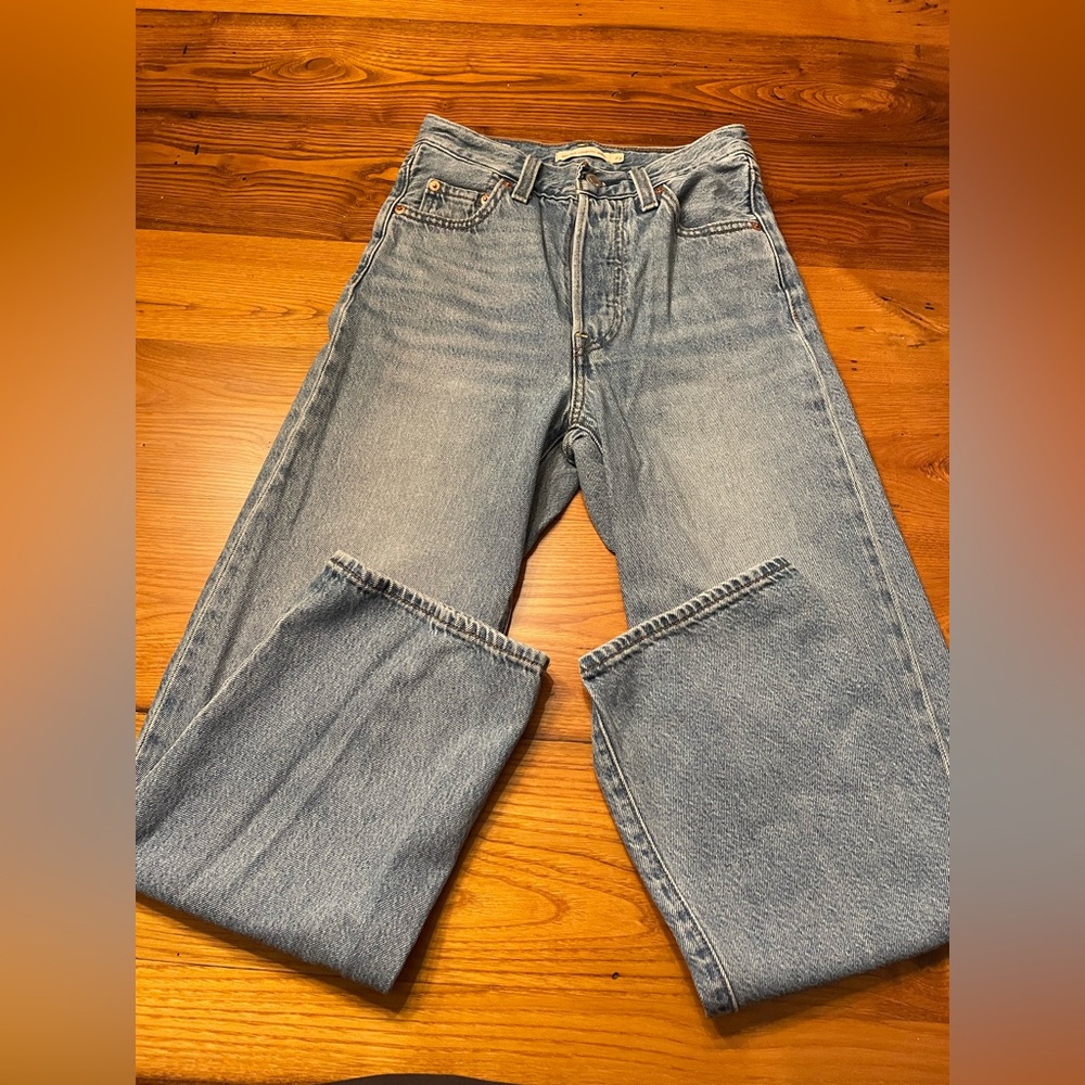 Levi’s Ribcage Straight Ankle Women Jeans